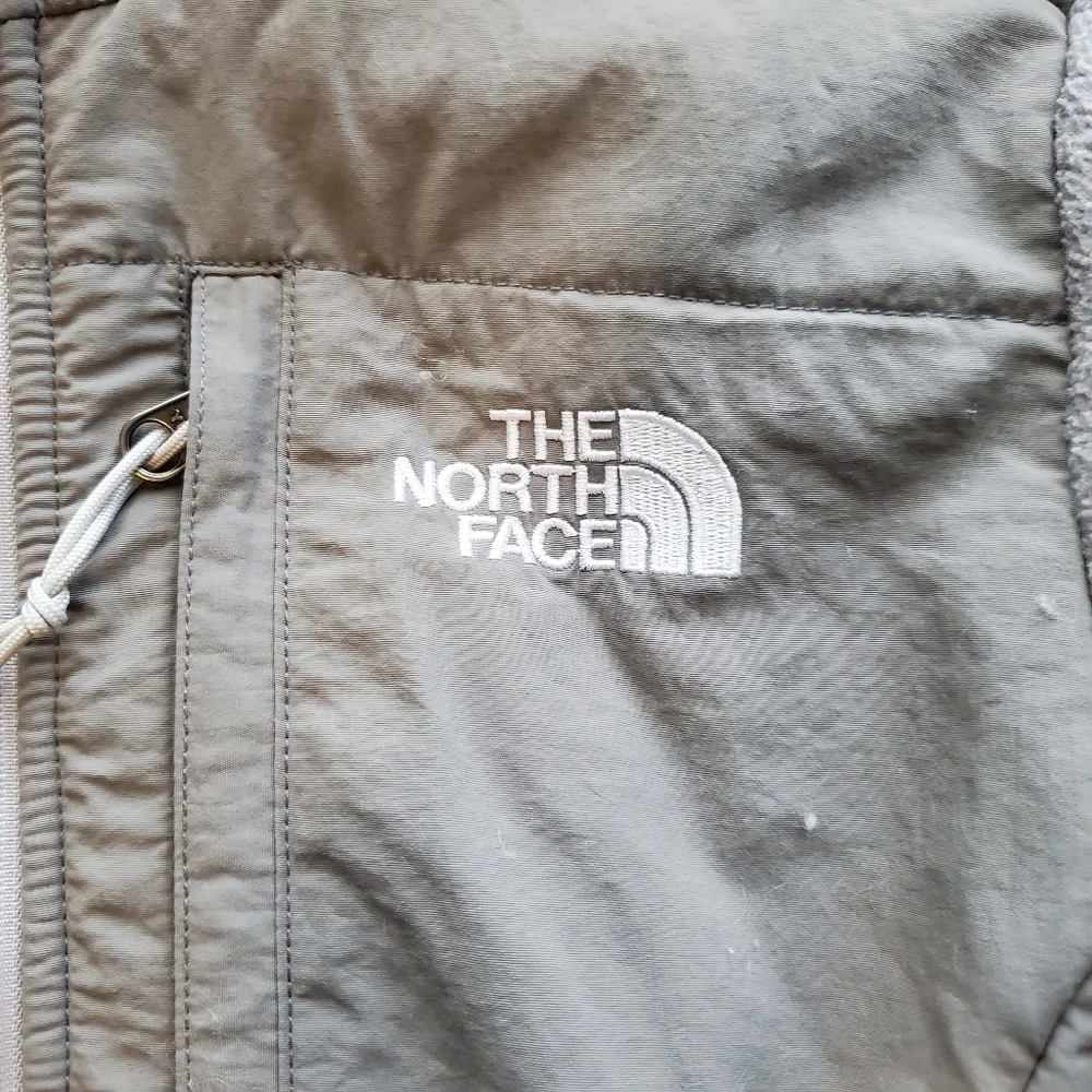 The North Face Jacket - Picture 8 of 9
